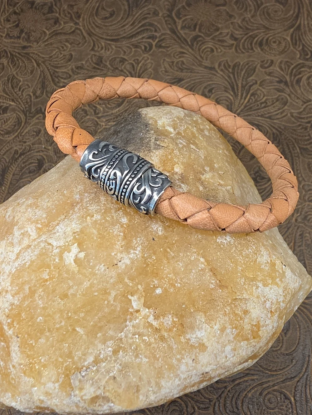 Men's New Braided Tan Leather Ornate Stainless Silver Magnetic Clasp Bracelet